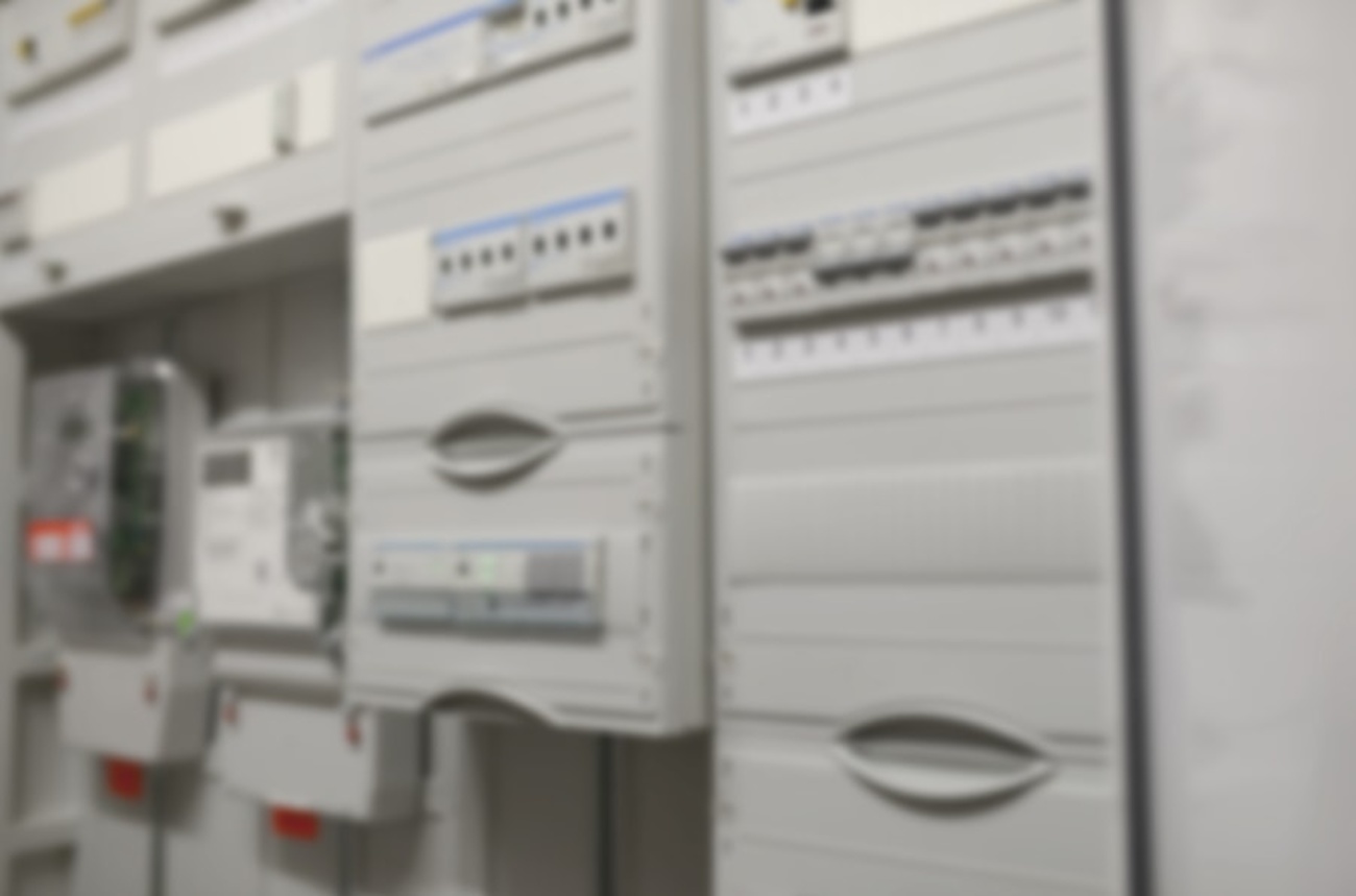 Schalt­schrank­bau bei Elektrotechnik Schalk in Neustadt - Sittling