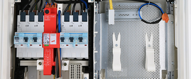 Hausanschluss, Zähler und Unterverteiler bei Elektrotechnik Schalk in Neustadt - Sittling